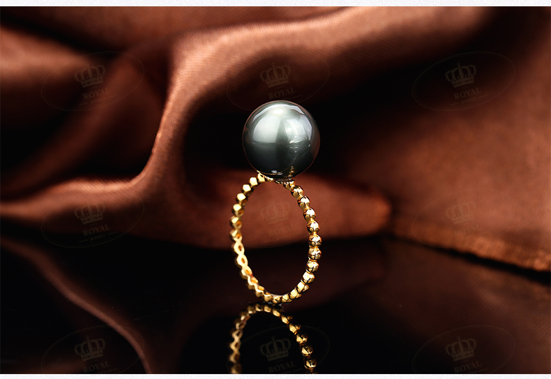 ROYAL JEWELRY大溪地孔雀绿海水黑珍珠戒指女款简约百搭款式麻花戒圈18K金