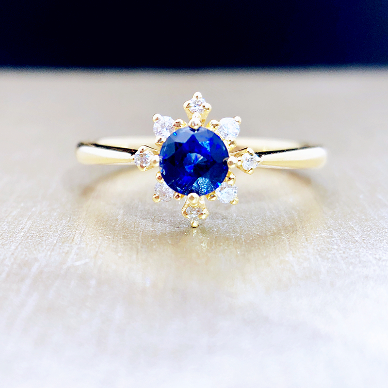 蓝宝石戒指18K金钻石镶嵌女款情人节礼物七夕送女友可定制包邮